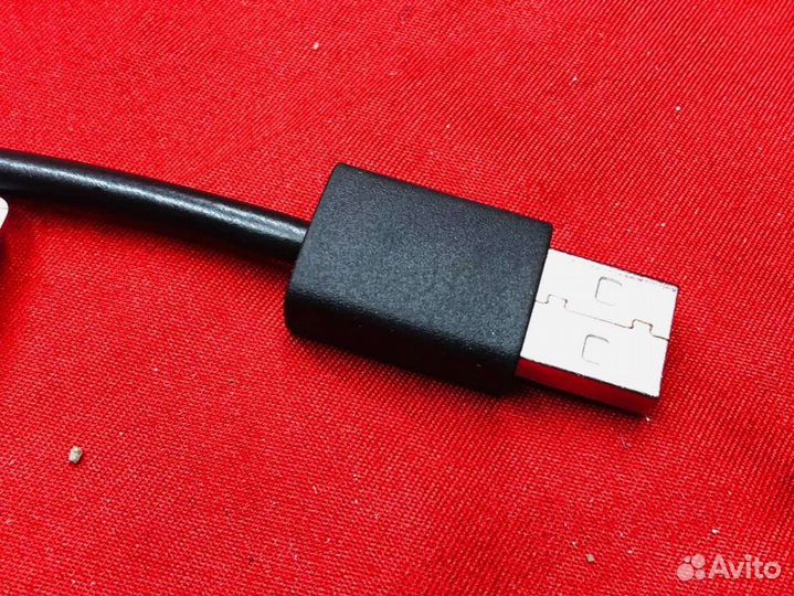 Разъем AUX / USB A2228208800 Mercedes-Benz CLA c11