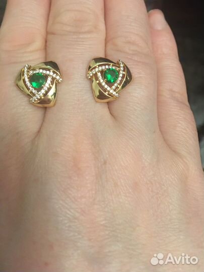 Серьги под золото