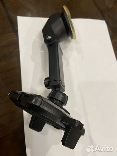 Держатель для телефона в машину