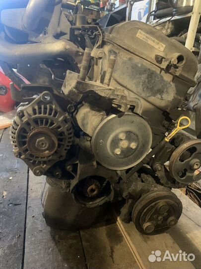 Двигатель mazda familia 1,5