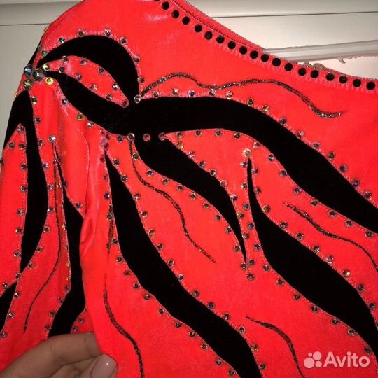 Комбинезон для художественной гимнастики