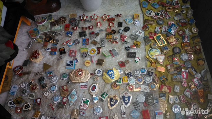 Знаки и значки СССР