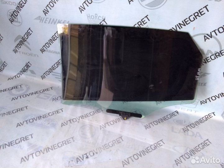 Стекло двери заднее правое Hyundai IX35