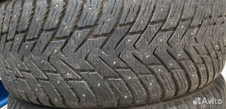 Nokian Tyres Hakkapeliitta 8 SUV 275/65 R18 116