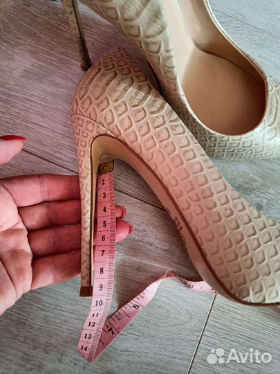 Туфли женские 39 размер кожаные новые