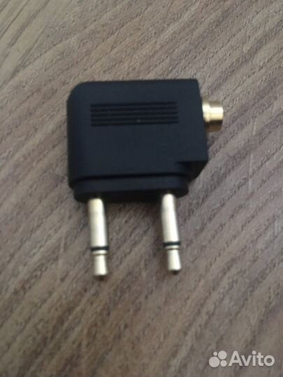 Адаптер переходник для наушников в самолет