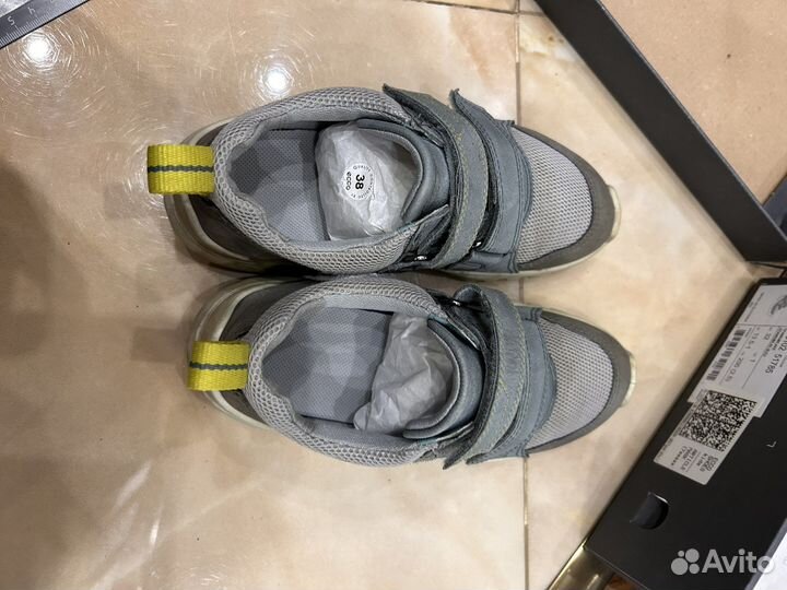 Кроссовки ecco