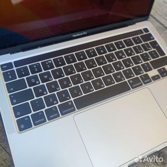 Лазерная Гравировка Клавиатуры ноутбука/MacBook