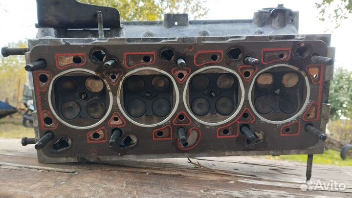 Головка блока форд мондео 1993год