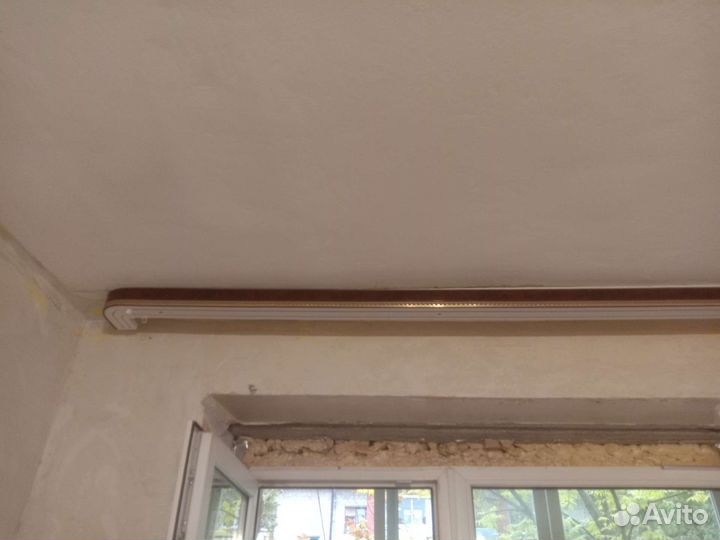 Карнизы для штор потолочный