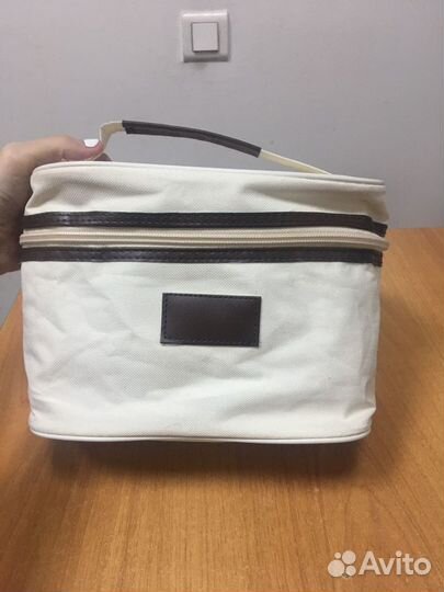 Косметичка-несессер