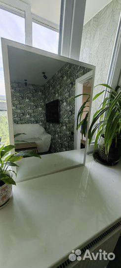 Зеркало с подсветкой для ванной