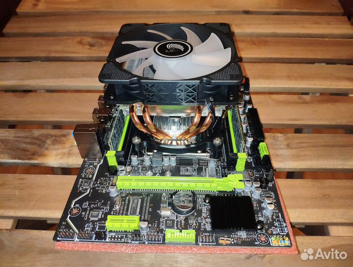 16 потоков 2.6-3.6 GHz+ New LGA2011 + 32GB + Кулер