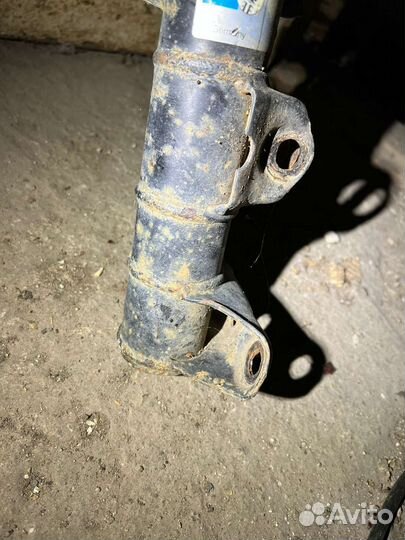 Передние стойки бмв е36 и е36 компакт