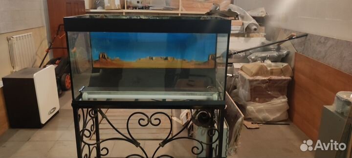 Аквариум с тумбой