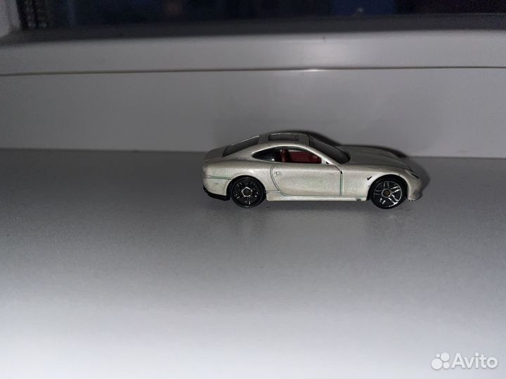 Hot wheels машинки