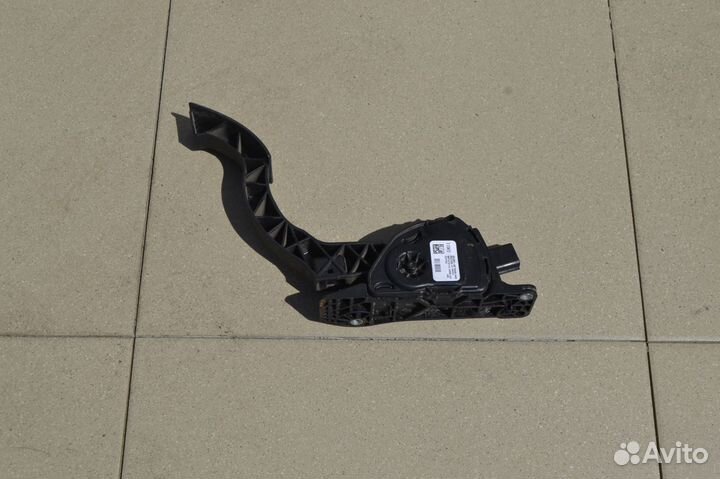 Педаль газа Ford Focus 3