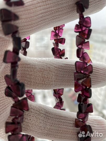 Бусы из граната