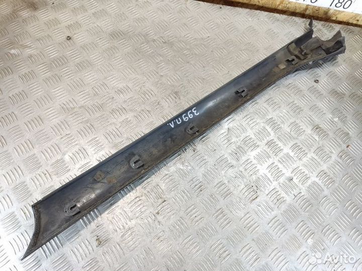 Молдинг стекла Range rover sport 2005-2012