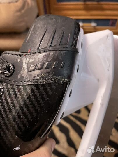 Коньки хоккейные