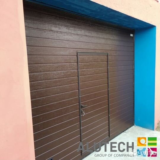 Гаражные ворота alutech