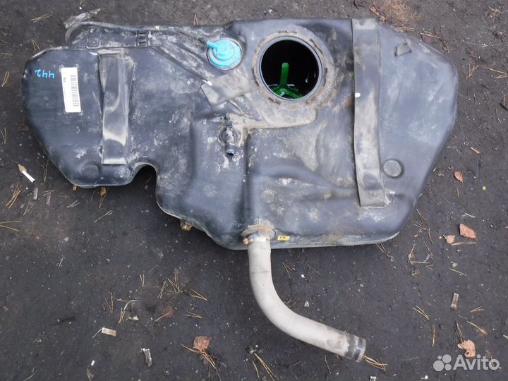 Бак топливный (бензобак) Opel Astra H