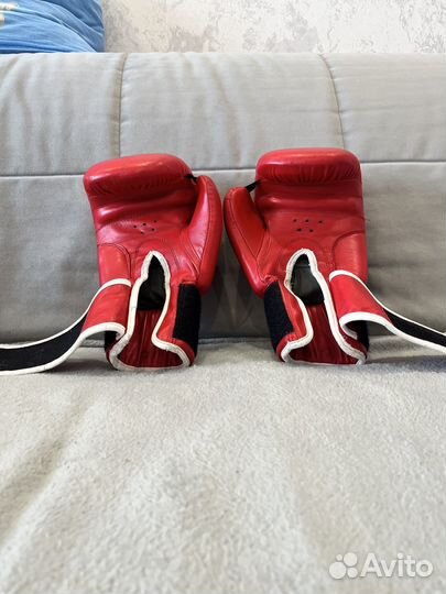 Боксерские перчатки 10 oz green hill