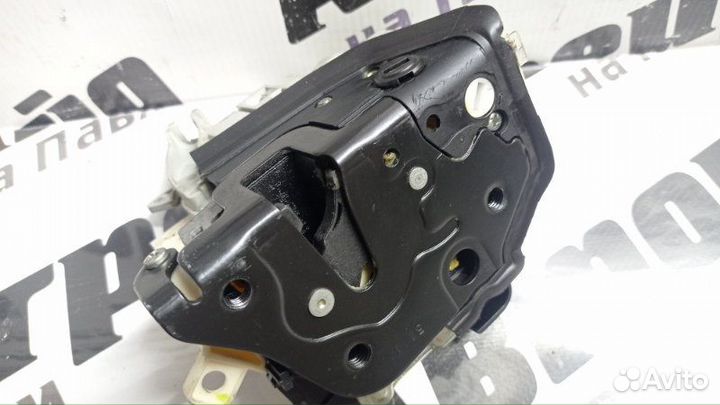 Замок двери задний правый Audi Q5 8R cdnc