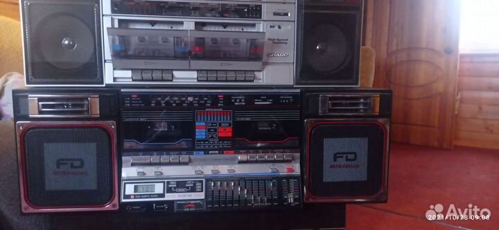 Музыкальный центр