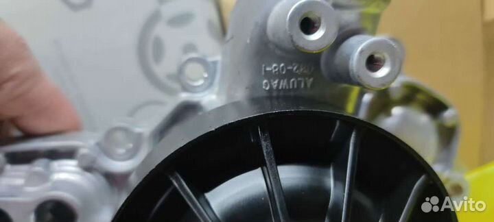 Водяная помпа Mercedes W222 W166 W212 W221 C292