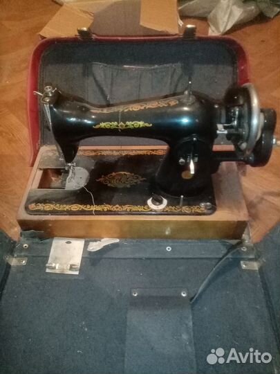 Швейная машина как есть СССР
