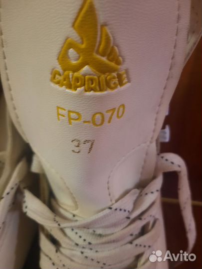 Коньки для фигурного катания