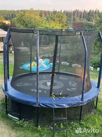 Батут с защитной сеткой Новый арт 4678