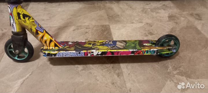 Трюковой самокат