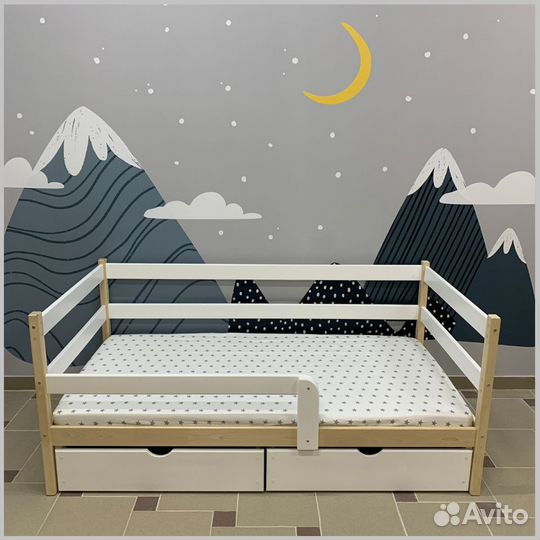 Детская кровать из массива от производителя