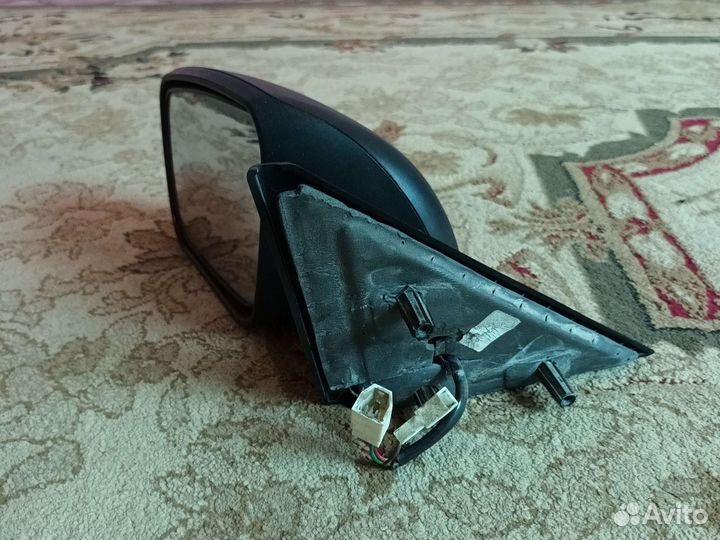 Левое зеркало на приору