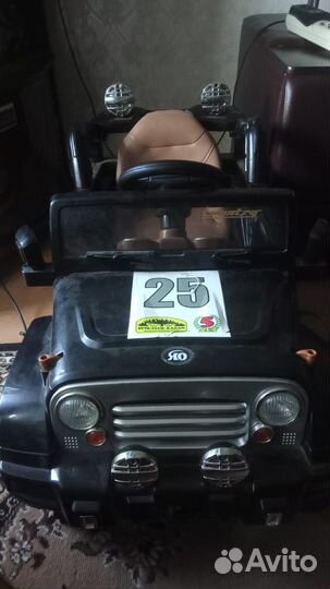 Детский электромобиль джип бу