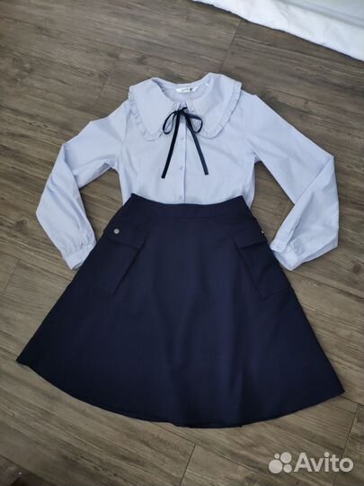 Комплект из юбки синей и блузки голубой 158-164