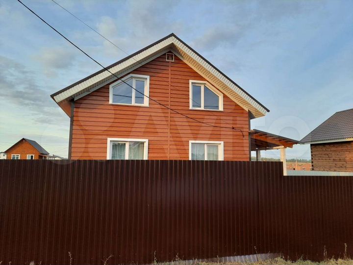 Дом 112 м² на участке 9 сот.