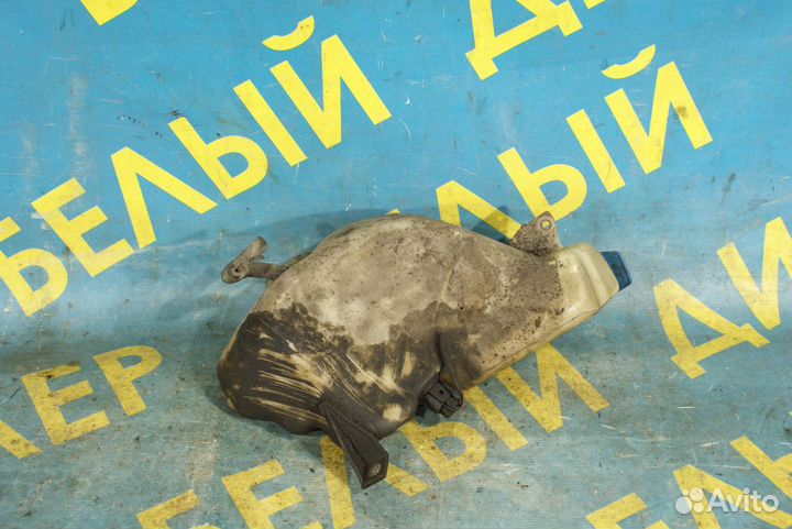 Бачок омывателя лобового стекла Audi A6 C5