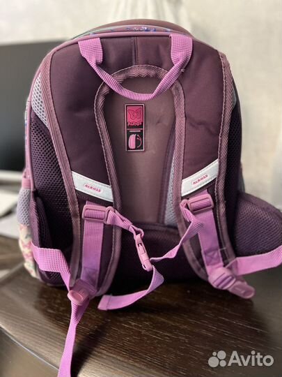 Школьный рюкзак для девочки
