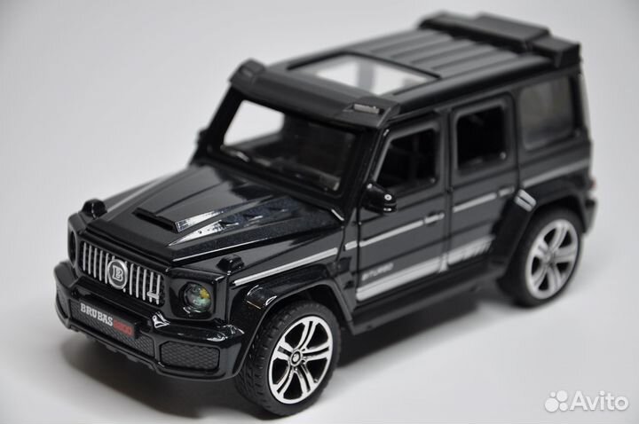 Модель авто Mercedes-Benz G800 Brabus 1:32 металл