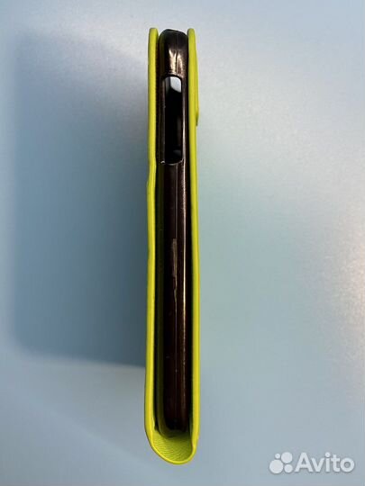 Чехол-книжка на телефон