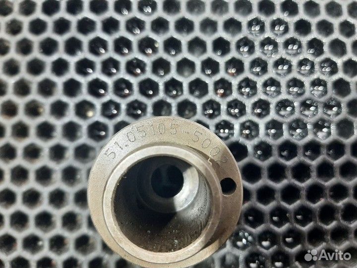 Ось шестерни масляного насоса Man TGS, Man TGX