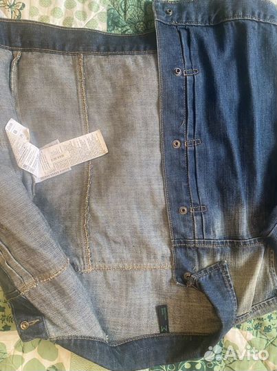 Джинсовая куртка benetton