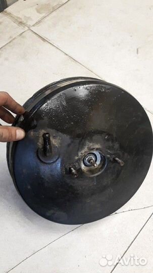 Усилитель тормозов вакуумный Nissan Primera