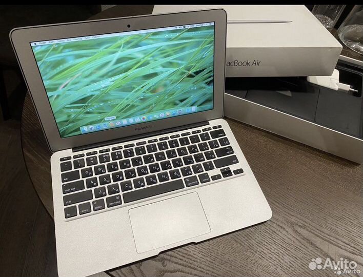 Apple macbook air 11 2015 года i5