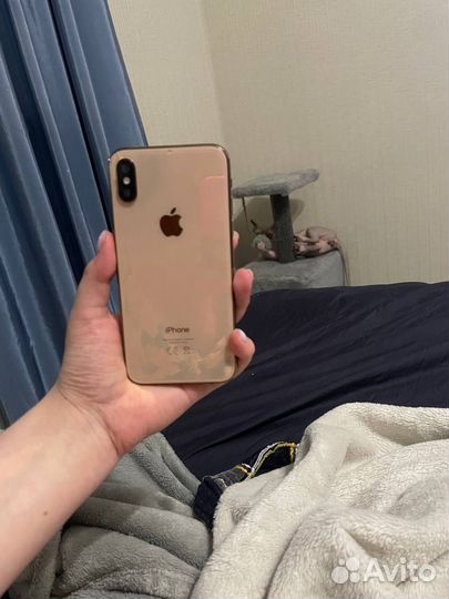 iPhone Xs, 64 ГБ