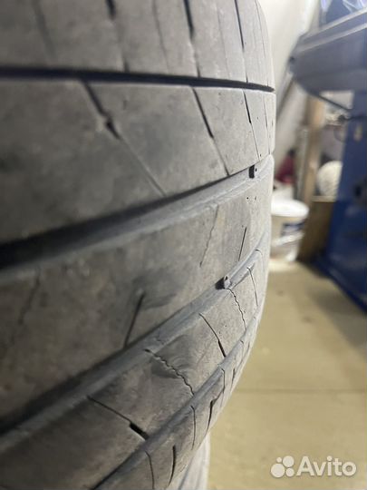 Kumho Ecsta HS51 215/50 R17 95W