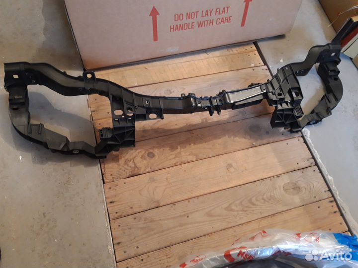 Фокус 3 суппорт радиатора в наличие